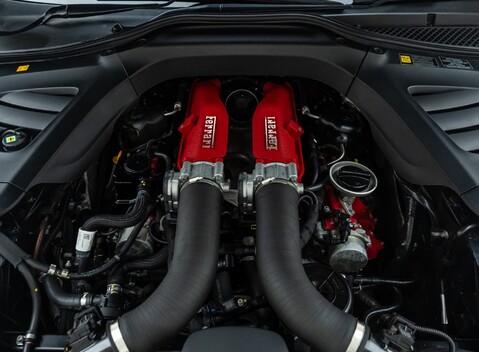 Ferrari GTC4 Lusso T 39