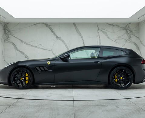 Ferrari GTC4 Lusso T