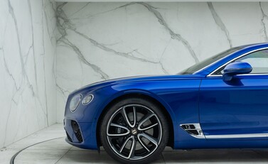 Bentley Continental GT W12 32