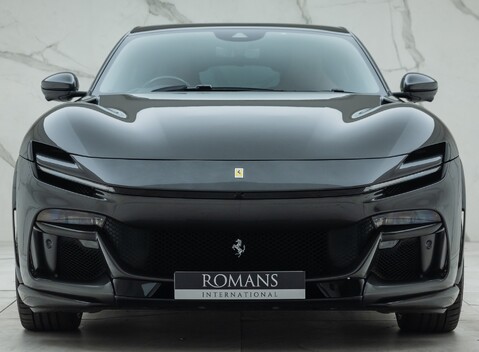 Ferrari Purosangue 8