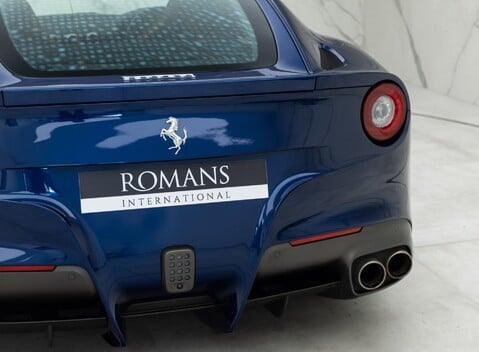 Ferrari F12 Berlinetta 24