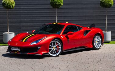 Ferrari 488 Pista 2