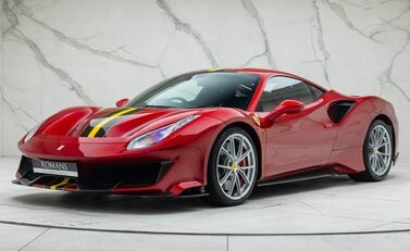 Ferrari 488 Pista 1