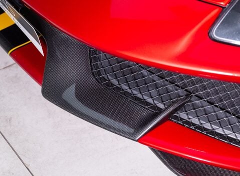 Ferrari 488 Pista 28