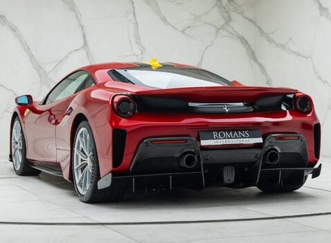 Ferrari 488 Pista 10