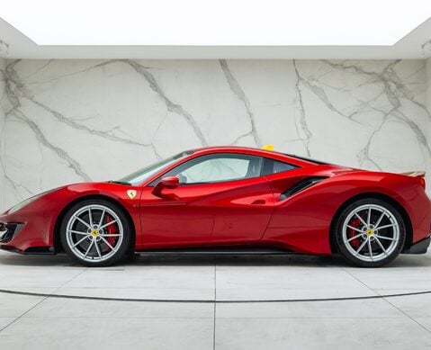Ferrari 488 Pista