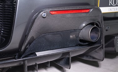 Ferrari 488 Pista 42