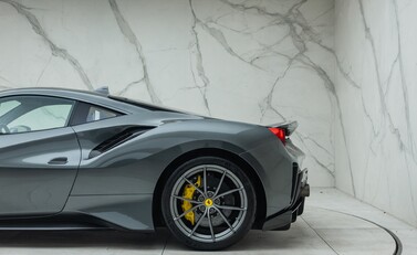 Ferrari 488 Pista 47