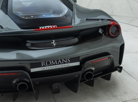 Ferrari 488 Pista 29
