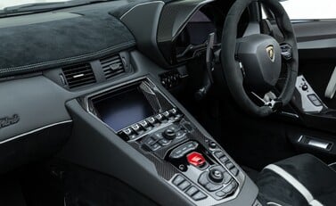 Lamborghini Aventador LP 750-4 SV Roadster 20