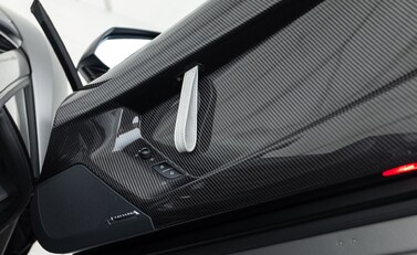 Lamborghini Aventador LP 750-4 SV Roadster 25