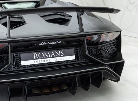 Lamborghini Aventador LP 750-4 SV Roadster 29