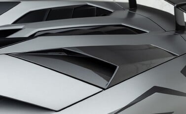 Lamborghini Aventador LP 750-4 SV Roadster 34