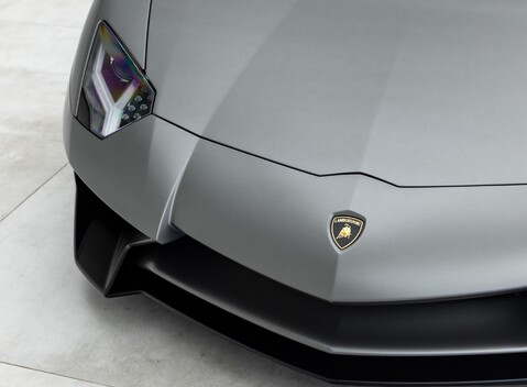 Lamborghini Aventador LP 750-4 SV Roadster 28