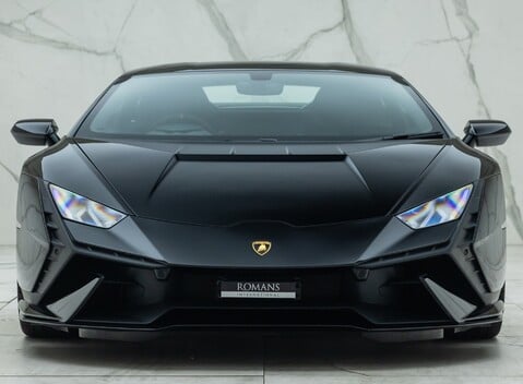 Lamborghini Huracan TECNICA 7