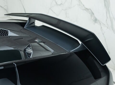 Lamborghini Huracan TECNICA 28