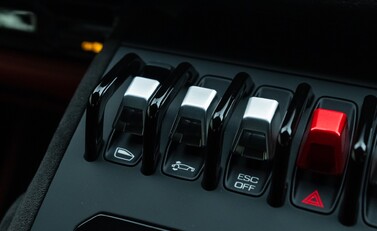 Lamborghini Huracan TECNICA 18