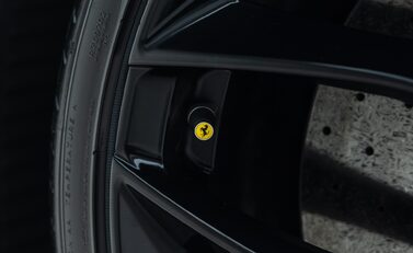 Ferrari GTC4 Lusso T 34