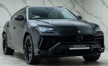 Lamborghini Urus S 9