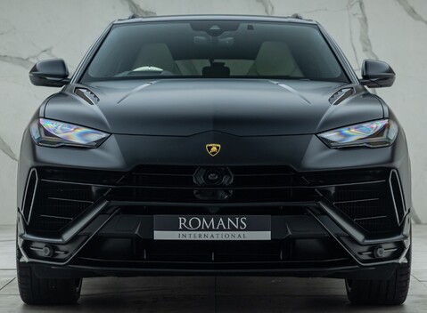 Lamborghini Urus S 7