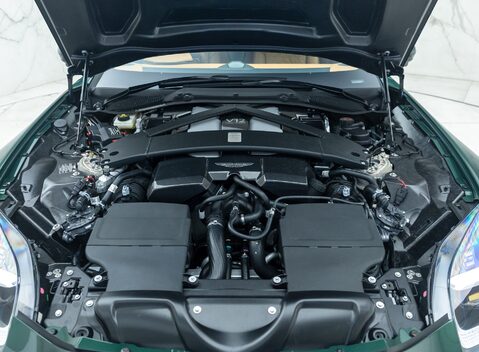 Aston Martin Vanquish V12 39