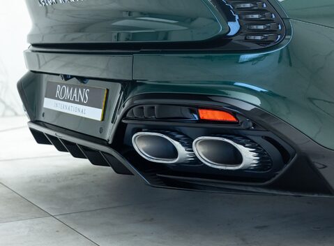 Aston Martin Vanquish V12 35