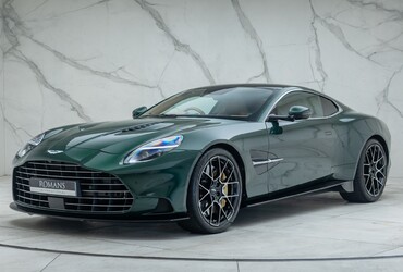 Aston Martin Vanquish V12