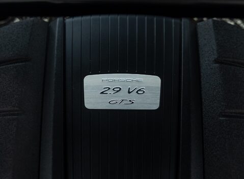 Porsche Macan GTS 39