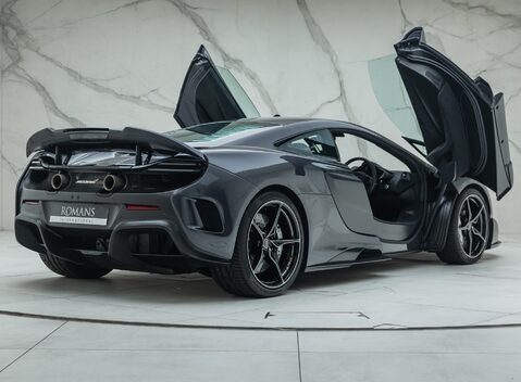 McLaren 675LT 8