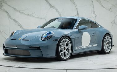Porsche 911 S/T 1