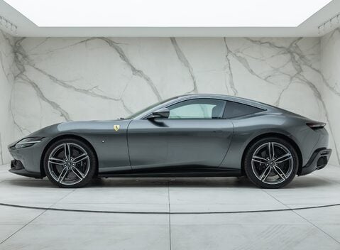 Ferrari Roma 5