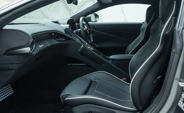 Ferrari Roma 17