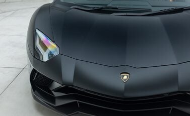 Lamborghini Aventador S LP 740-4 ROADSTER 29
