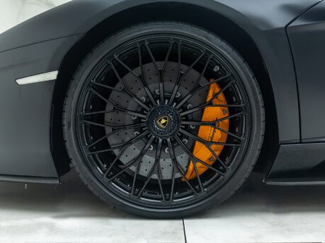 Lamborghini Aventador S LP 740-4 ROADSTER