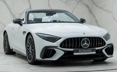 Mercedes-Benz SL 63 AMG PERFORMANCE 12