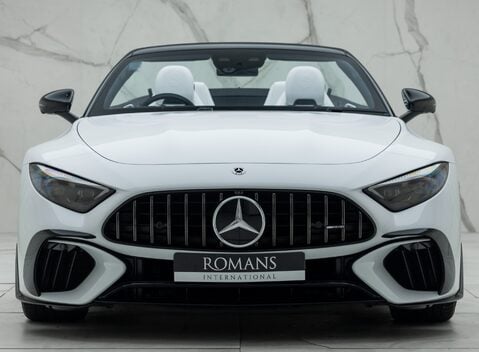 Mercedes-Benz SL 63 AMG PERFORMANCE 10