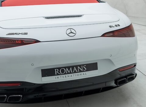 Mercedes-Benz SL 63 AMG PERFORMANCE 31