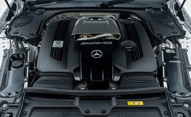 Mercedes-Benz SL 63 AMG PERFORMANCE 39