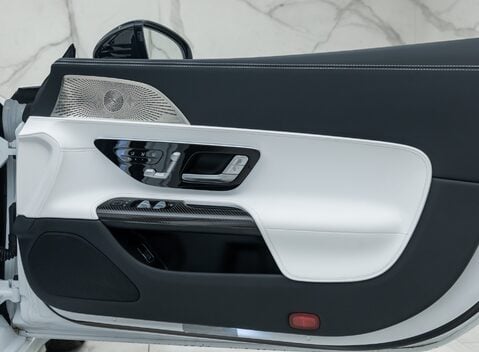 Mercedes-Benz SL 63 AMG PERFORMANCE 26