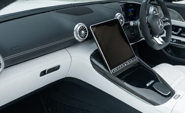 Mercedes-Benz SL 63 AMG PERFORMANCE 21