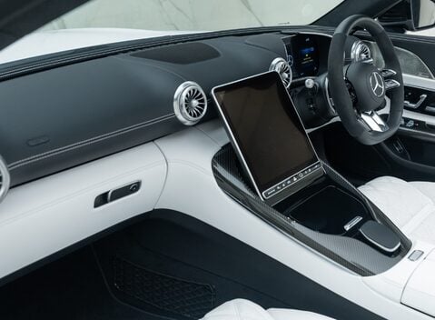Mercedes-Benz SL 63 AMG PERFORMANCE 21