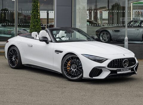 Mercedes-Benz SL 63 AMG PERFORMANCE 2