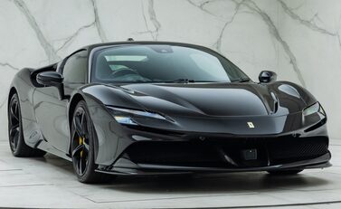 Ferrari SF90 Stradale 9
