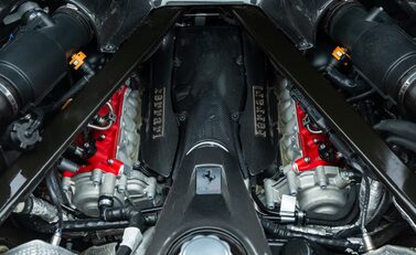 Ferrari SF90 Stradale 42
