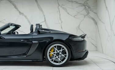 Porsche 718 SPYDER RS 46