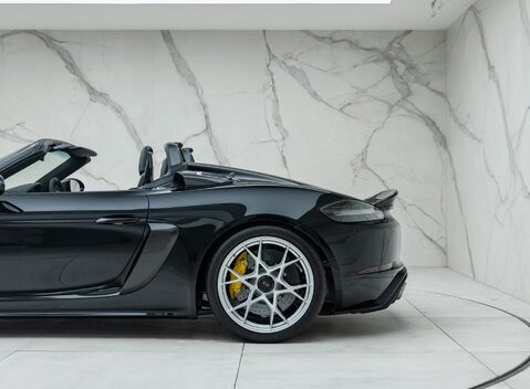 Porsche 718 SPYDER RS 46