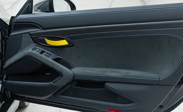Porsche 718 SPYDER RS 27