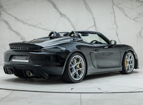 Porsche 718 SPYDER RS 9