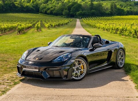 Porsche 718 SPYDER RS 2