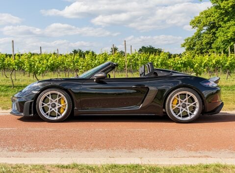 Porsche 718 SPYDER RS 3